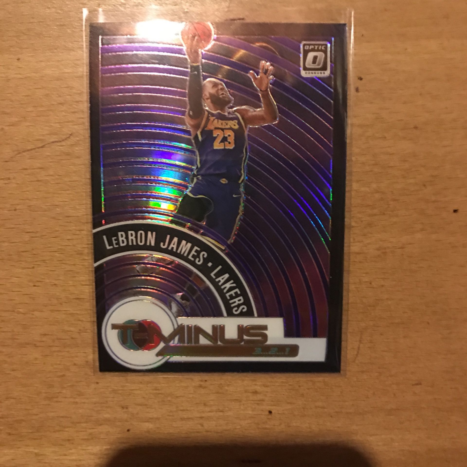 2021 OPTIC LEBRON JAMES PRIZM T-MINUS CARD