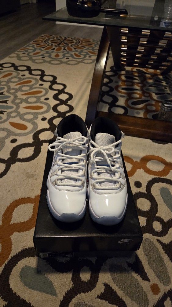 Jordan 11 Columbia Size 10