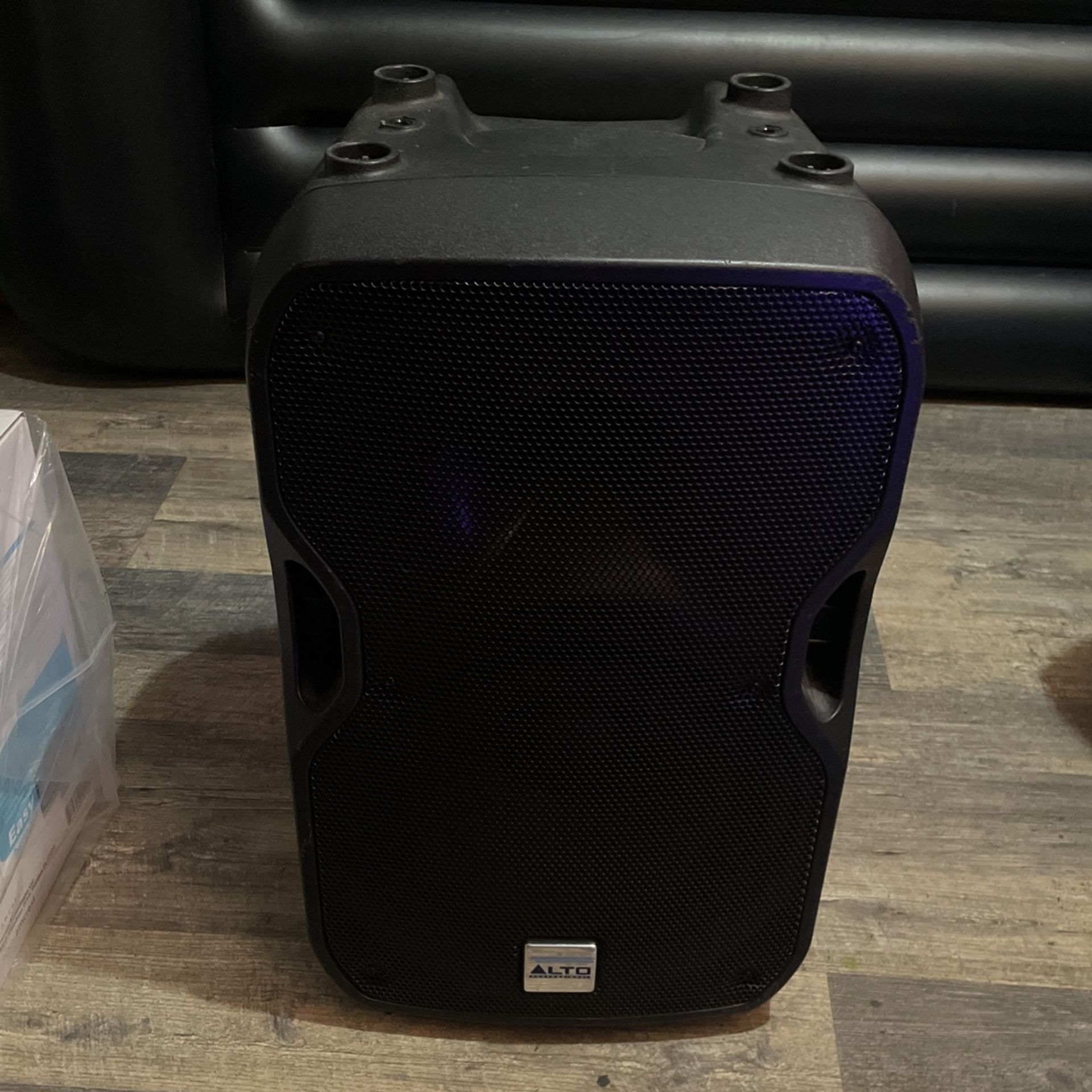 Used Alto TS112A 12in 2-Way 800W Powered Speaker