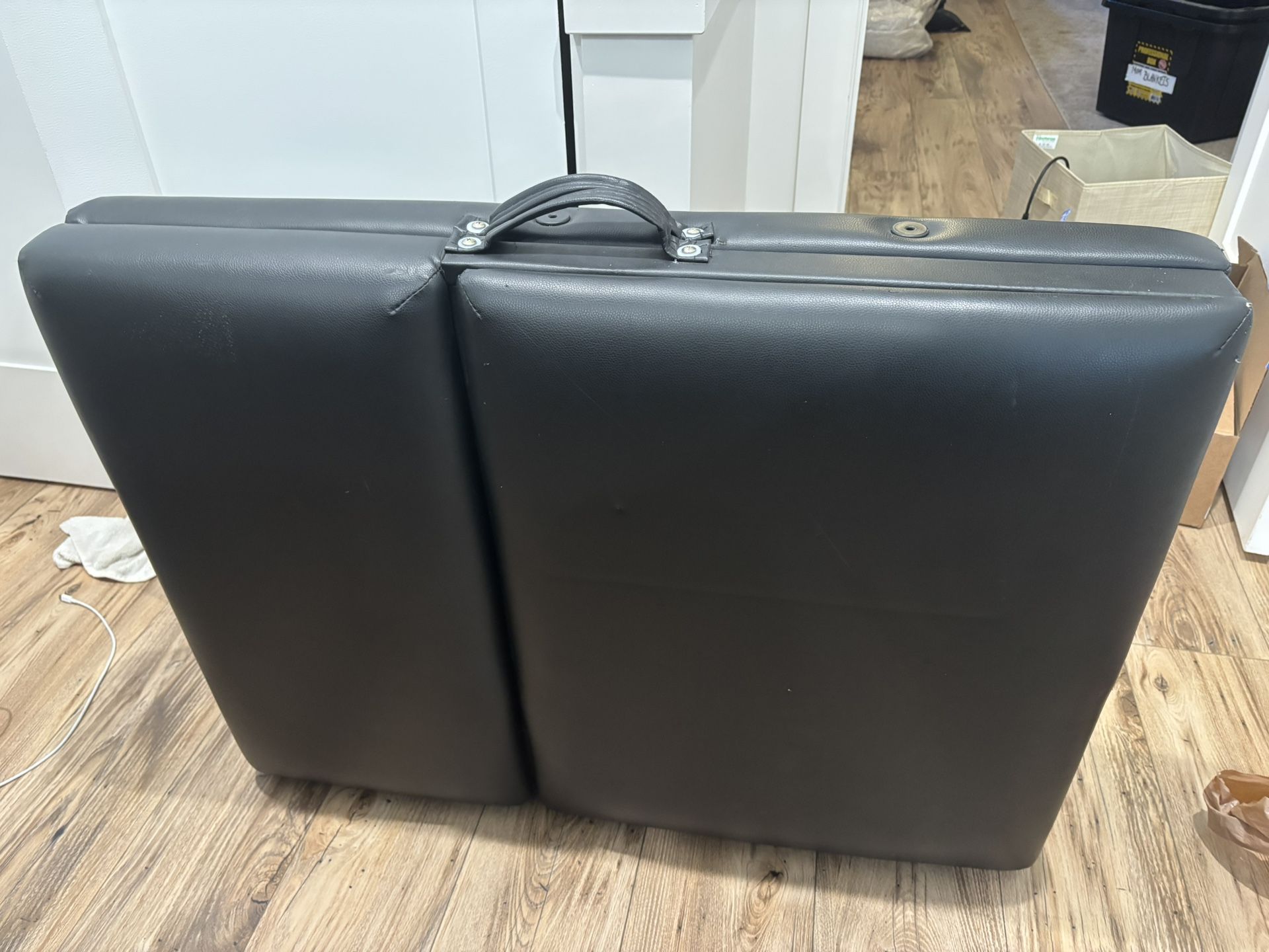 Portable Massage Table
