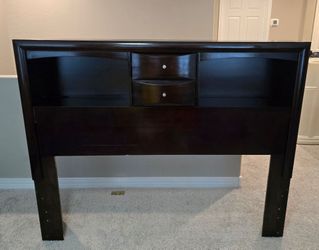 Queen headboard with storage