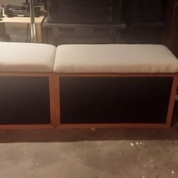 Large Seatting Storage Bench