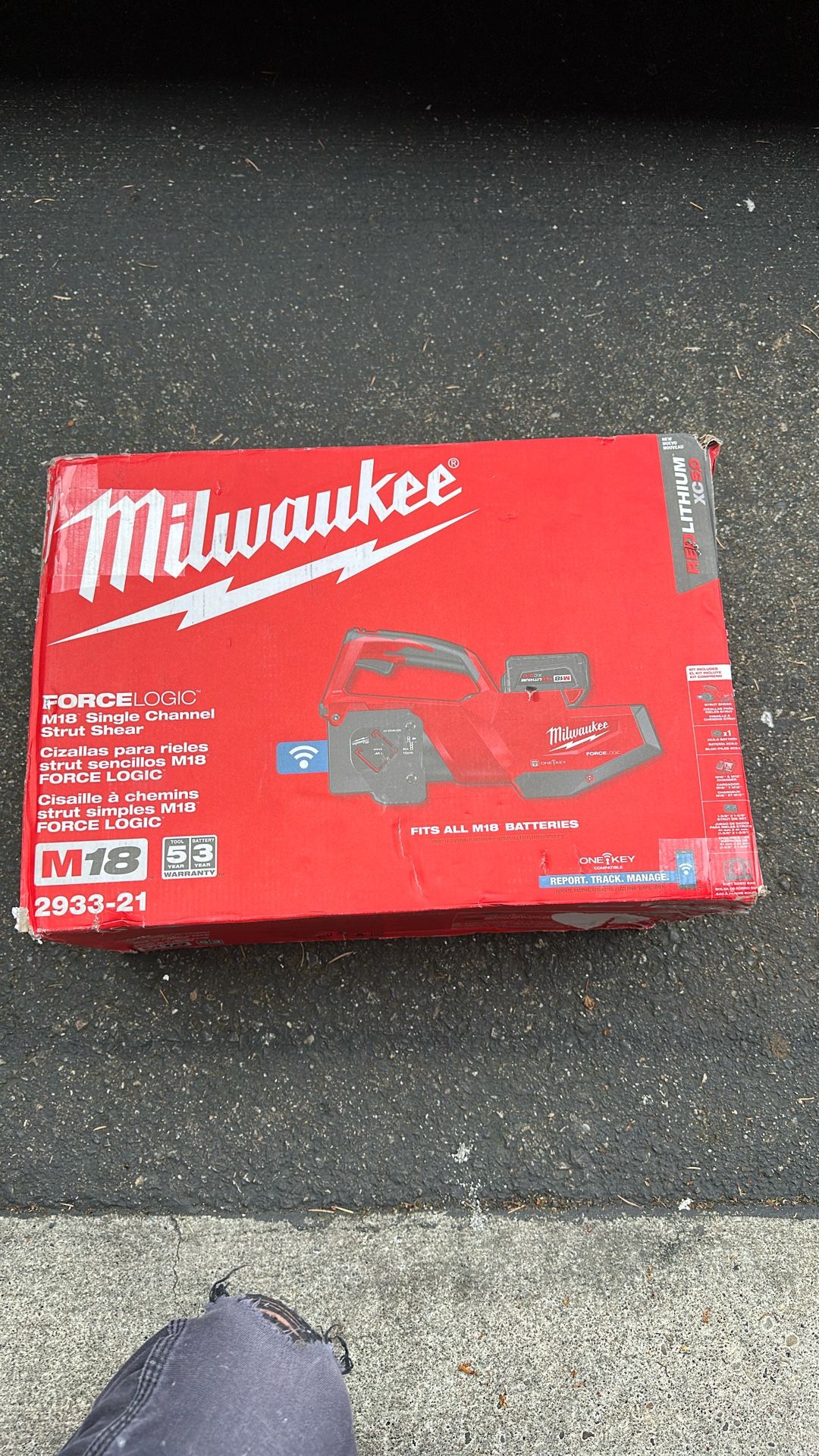 Milwaukee Force Logic Single Channel Strut Shear Kit