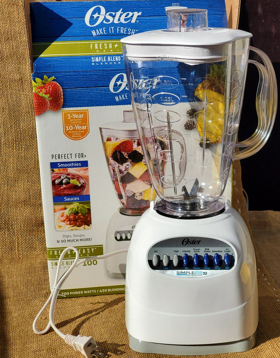 NEW Oster 10 Speed blender with 6 cup plastic jar