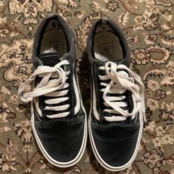 Vans old skool shoes