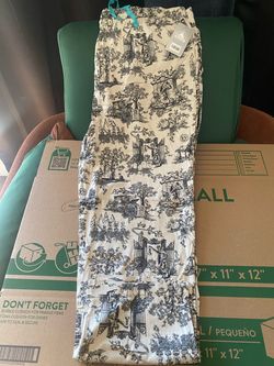 New w/tags Disney Haunted Mansion pajama pants