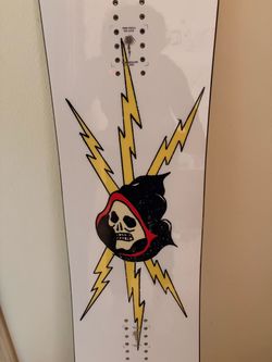 2025 Capita Spring Break Resort Twin – 156cm – Like New – $300