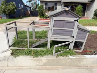 FREE Chicken Coop in Orange