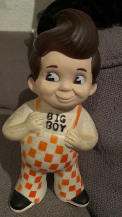 1973 Bob’s big boy coin bank