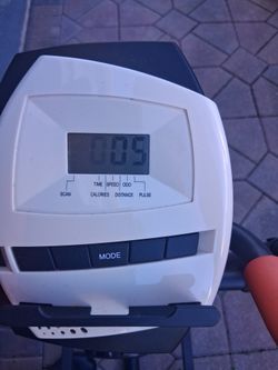 Gym Equipment Eliptical And Pedal Combo