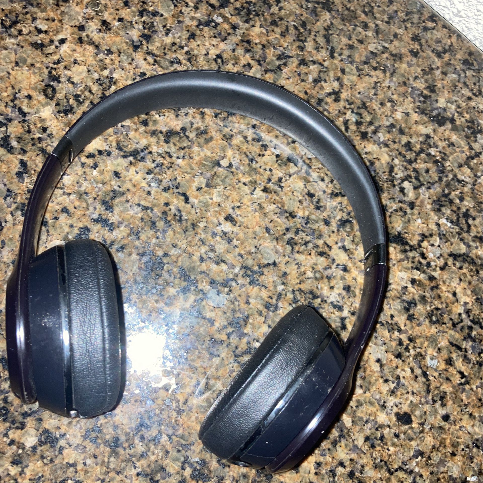 Wireless Beat Headphones