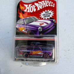 Hot Wheels Volkswagen fastback mail in
