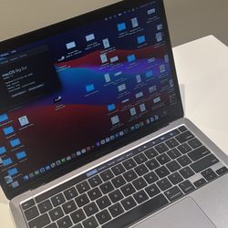 13” M1 Macbook pro late 2020. 256gb perfect condition