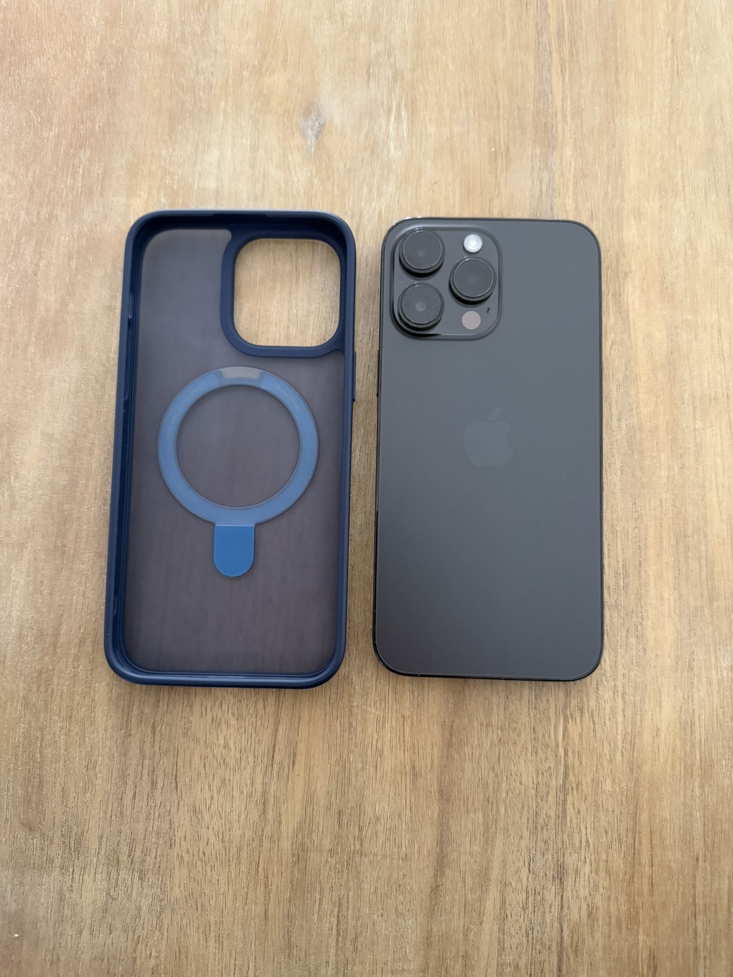 Unlocked Apple iPhone 14 Pro Max 1 Terabyte