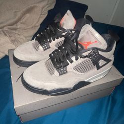 Jordan 4 Retro "Taupe Haze"