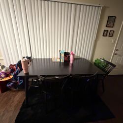4 sit table set