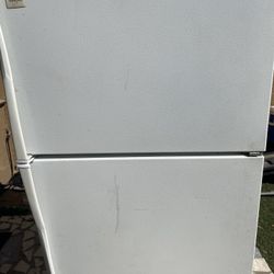 Whirlpool Refrigerator 