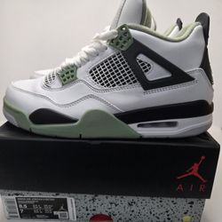 Air Jordan 4 Retro Seafoam WMNS Size 8.5 (Men’s 7)