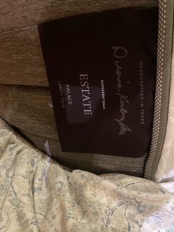 Stearns and foster: Queen size mattress and box spring