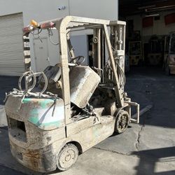 Forklift