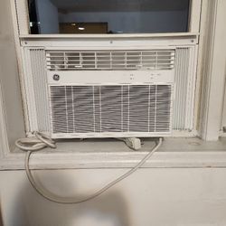 Window Air Conditioner 10.000BTU 