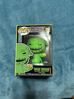Funko POP! Disney nightmare before Christmas Oogie Boogie Blacklight 39 Collectible Vinyl figure with case 