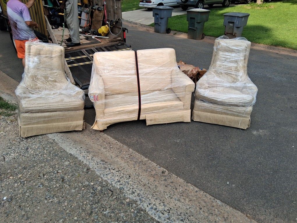Love Seat and 2 Chairs