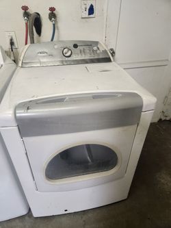 GAS DRYER
