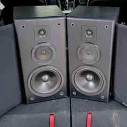 Nice QUALITY Pair Of Vintage Black KLH 500 Bookshelf Speakers 140 Watts 8 Ohms 21-1/2"" Tall