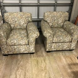 2 Mint Furniture 