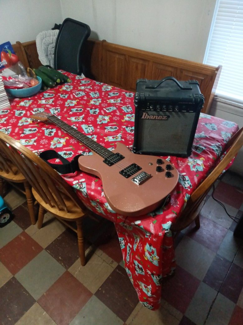 Washburn Lyon L115 Electric Guitar and Ibanez IBZ10 Amp
