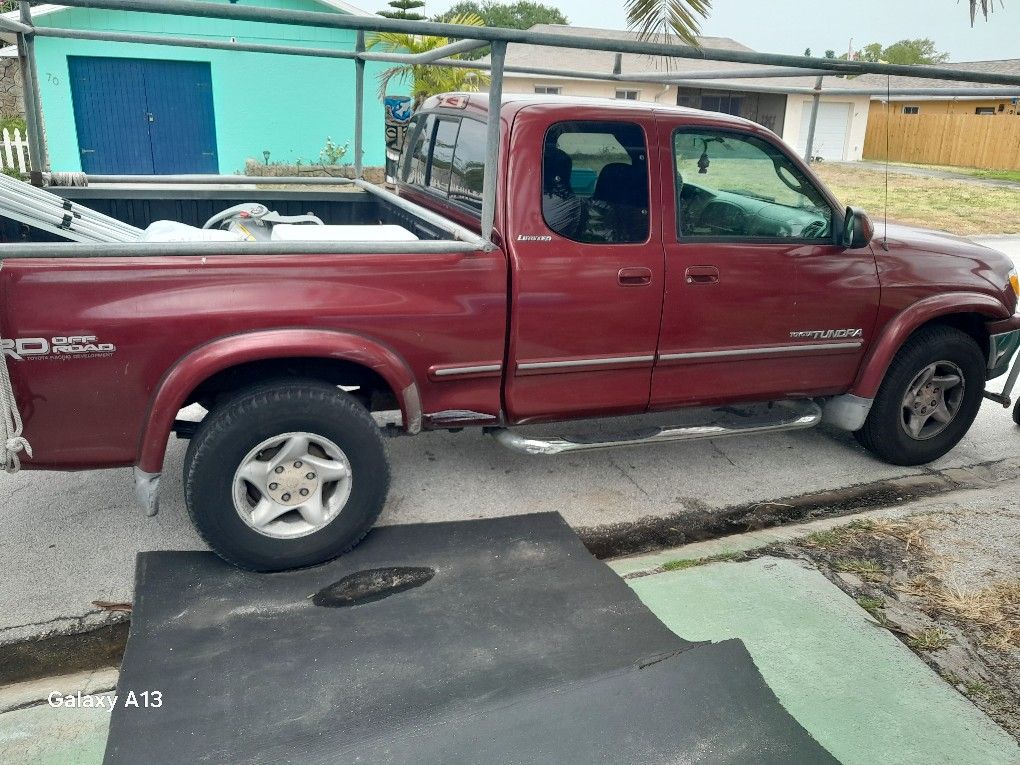 2002 Toyota Tundra V-8