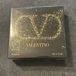 Valentino Born in Roma Men's Cologne Gift Set - New Sealed