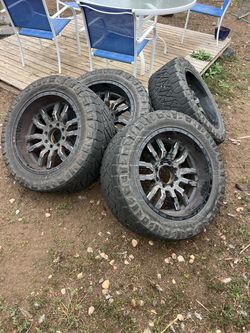 22” x 12” Fuel D595 Sledge wheels w/ tires
