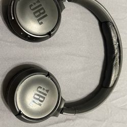 Headphones JBL