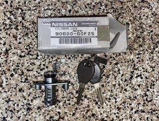 NISSAN Genuine OEM S13 240SX REAR CYLINDER LOCK SET 90600-60F25 (For Kouki Tail Lights)