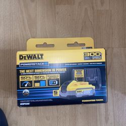 DEWALT 20V MAX 5 Ah Lithium-Ion Battery and Charger Starter Kit 