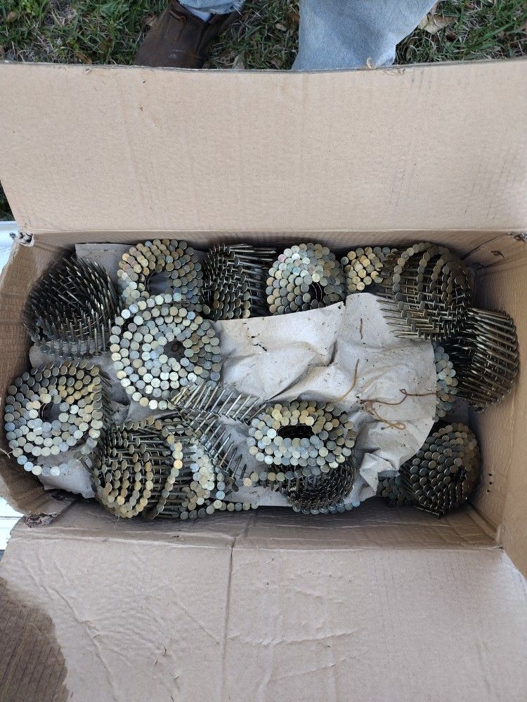 Roofing Nails