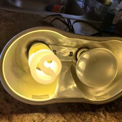 Large Zoo Med Dual Lamps