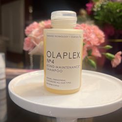 Olaplex Bond Maintenance Shampoo 