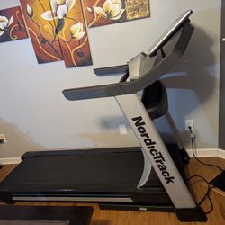 NordicTrack Exp 7i Treadmill 