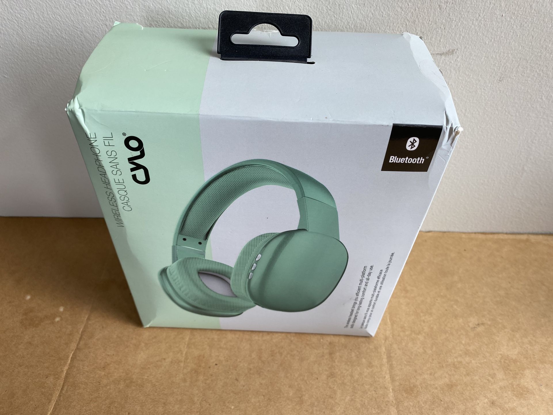CYLO Wireless Headphones