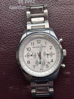 Mens watch