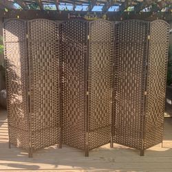 NEW 6-Panel Rattan Dark Brown Woven Room Divider + Foldable Privacy Screen - Retails For $144