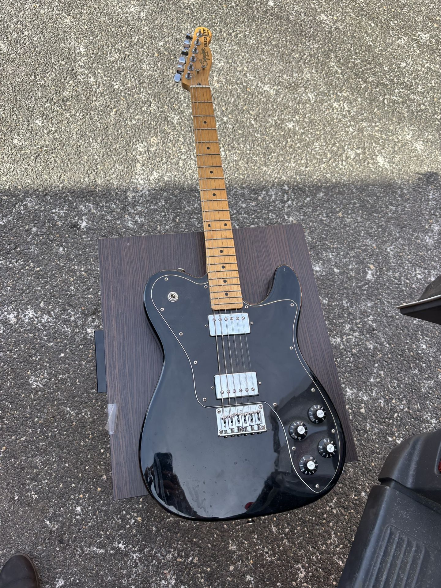 Fender Squier Telecaster Custom Guitar