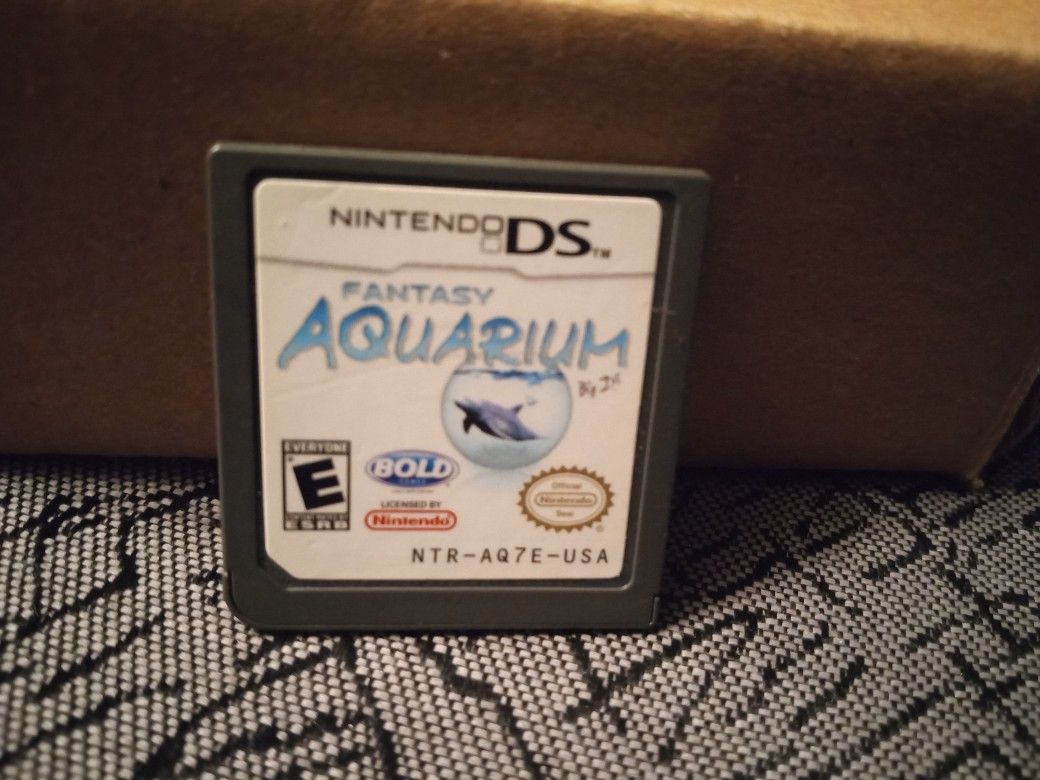 Fun game, perfect condition, no case


Immerse yourself in the underwater world of Fantasy Aquarium for the Nintendo DS