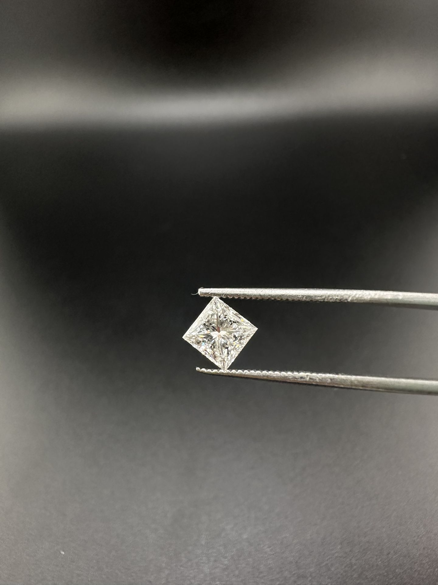 1.01ct D VVS2 Princess Cut Diamond