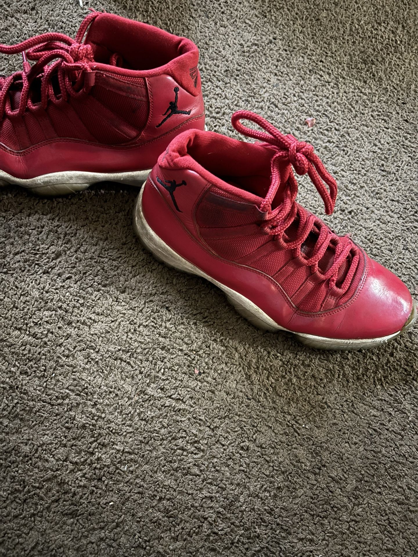 Jordan 11s