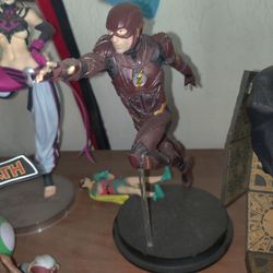 DC Collectibles Justice League Movie The Flash Statue Limited Gamestop Exclusive
