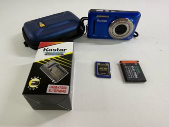 Kodak PIXPRO FZ53 Blue Digital Camera Bundle with Charger Battery Case 2GB SD